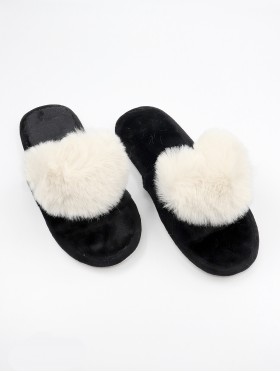 Faux Fur Heart Design Non Slip Slippers (4 Pairs)