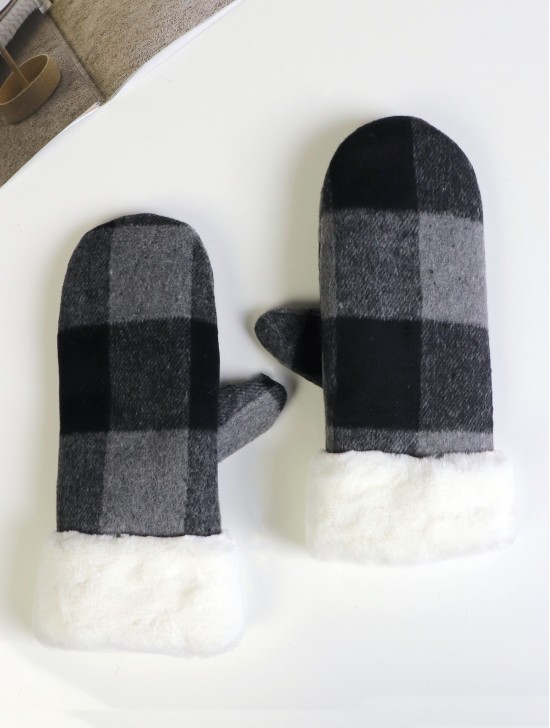 Plaid  Mittens W/ Fur Trim