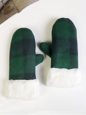 Plaid  Mittens W/ Fur Trim