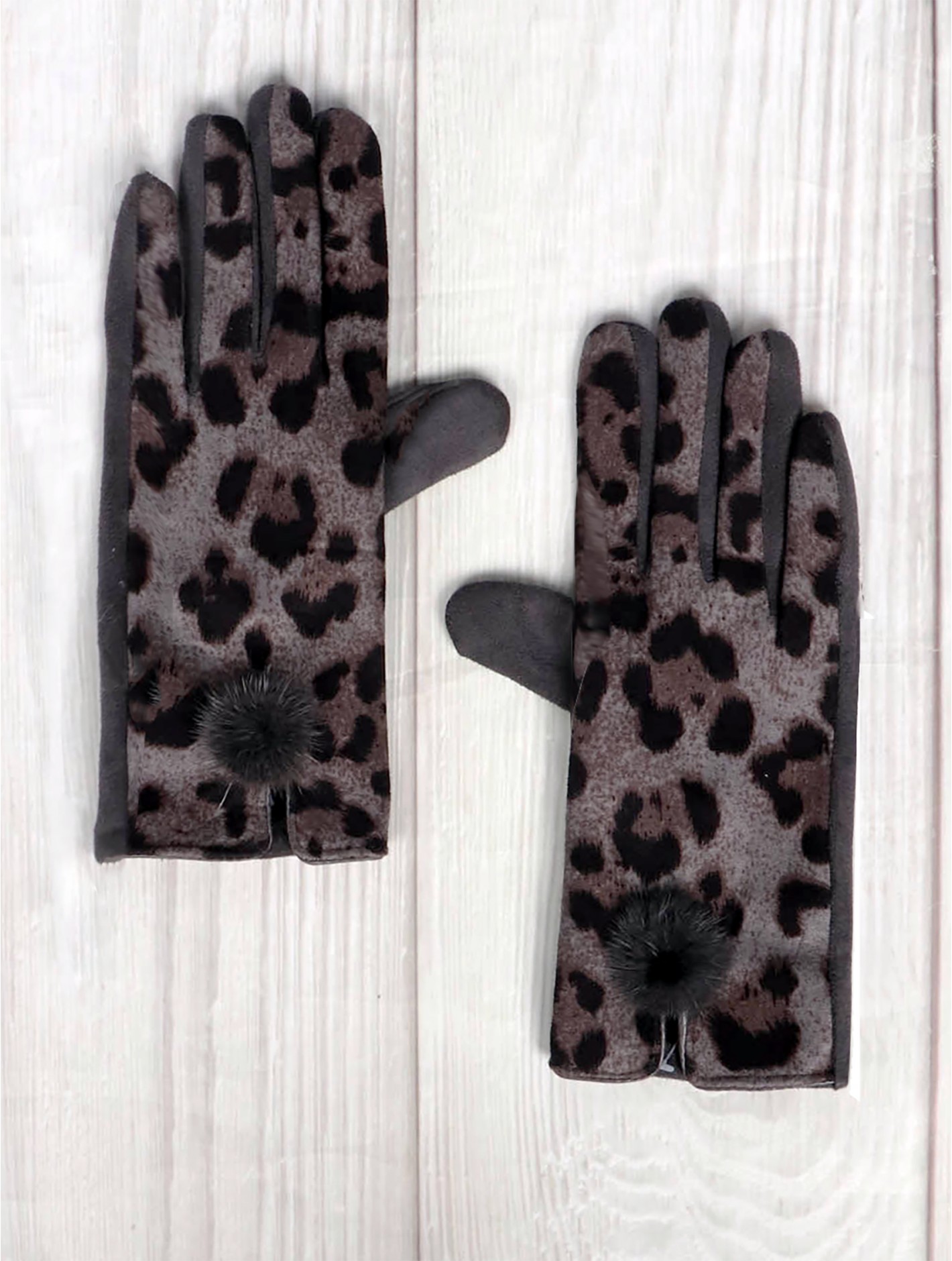 leopard print touch screen gloves