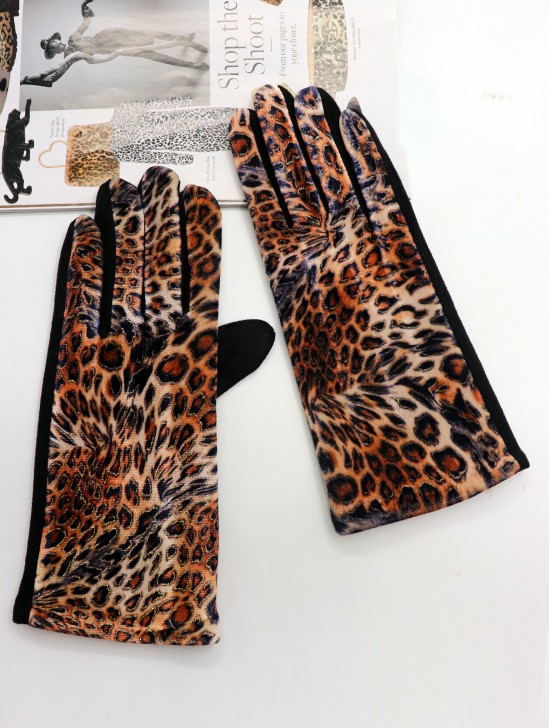 Leopard Patterned Velvet Touch Screen Gloves 