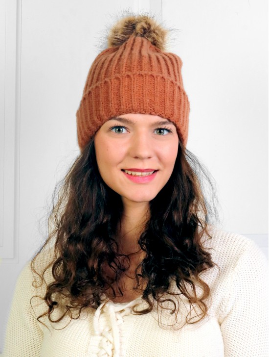  Cable Knitted Hat W/ Faux Fur removable pom pom