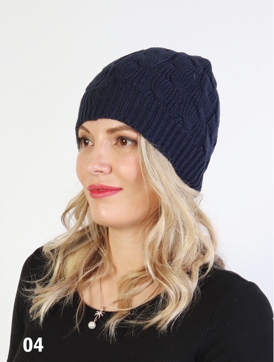 Ribbed Knit Toque