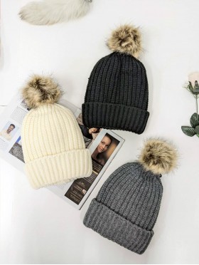  Cable Knitted Hat W/ Faux Fur removable pom pom