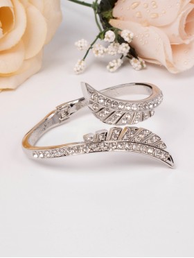 Rhinestone Leaves Design Bangle