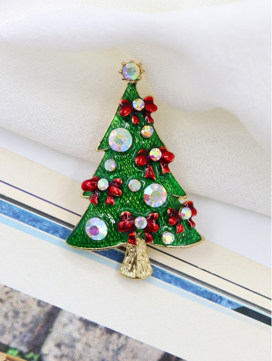 Holiday Tree Design Brooch