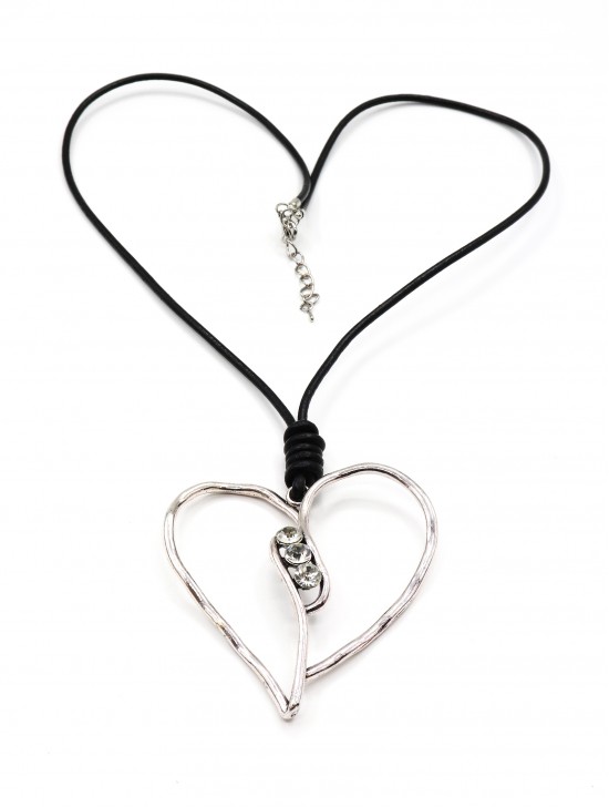 Rope Necklace W/ Winding Heart Pendant