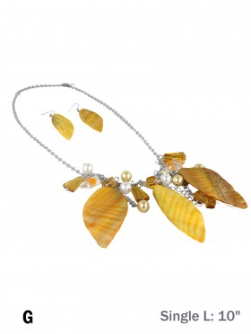 LEAF SHELL BEAD NECKLACE AND EARRING SET
