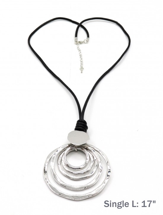 Rope Necklace W/Loop Pendent 