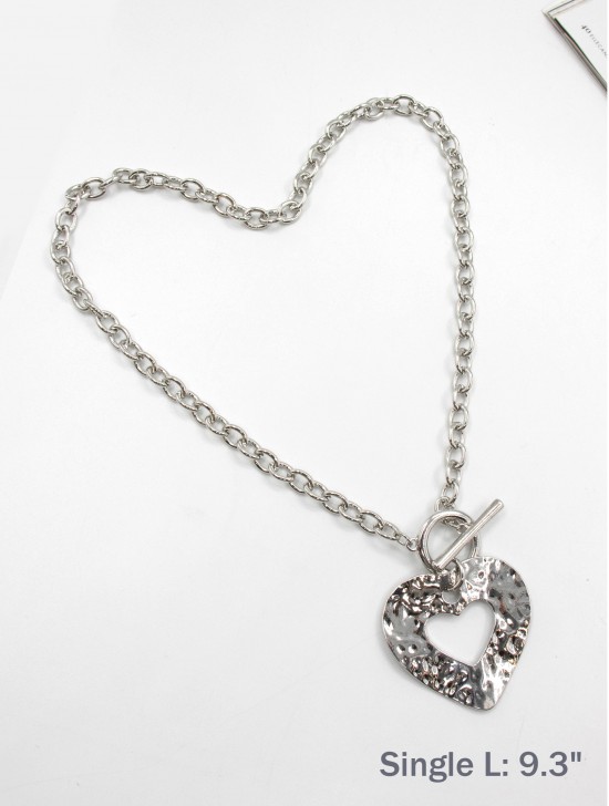 Heart Pendant Link Necklace 