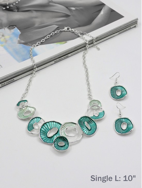 Shell Design Necklace & Earring Set