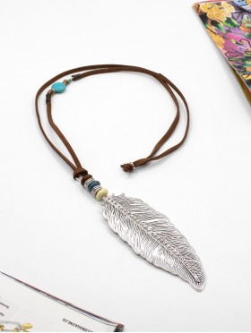 Feather Necklace W/ Rhinestones