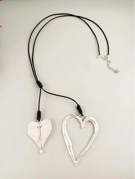 Rope Necklace W/ Hearts Pendant